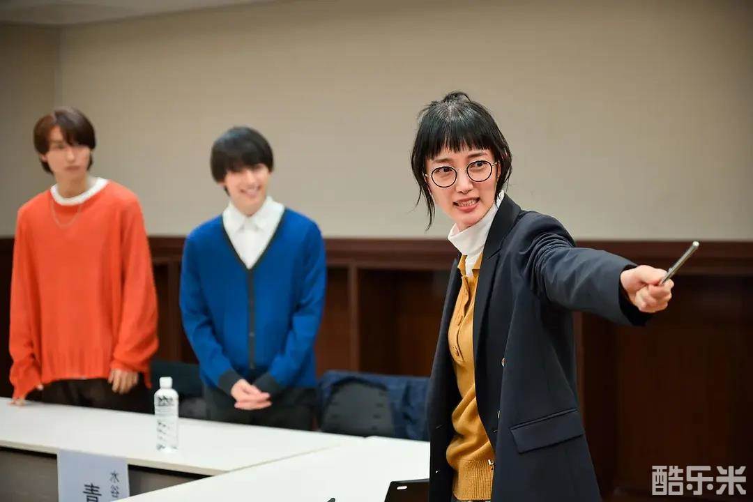成了BL剧的主演