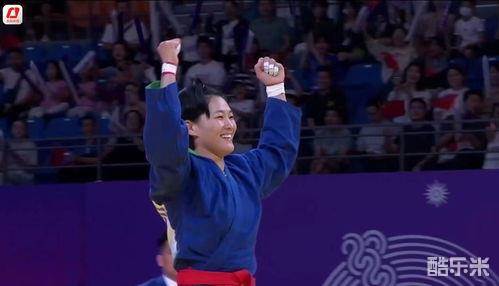 于丹
