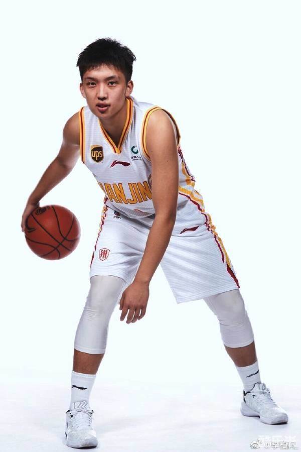 李柏润