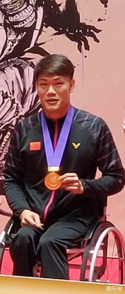 麦建朋