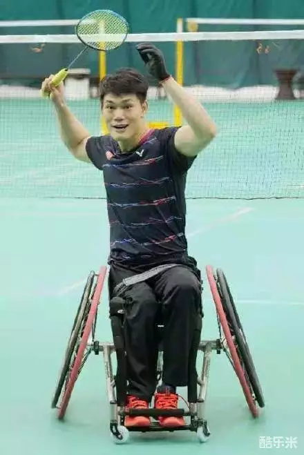 麦建朋