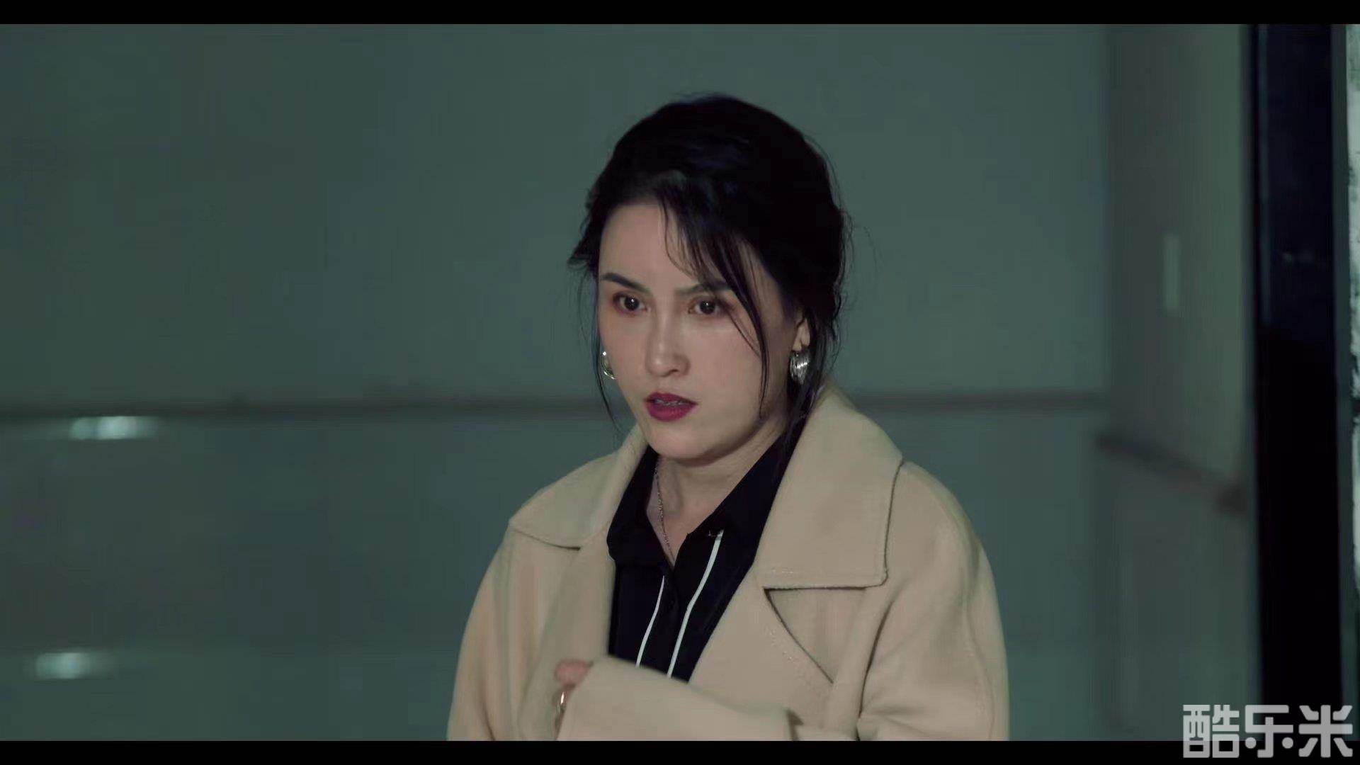 鲤鱼小姐