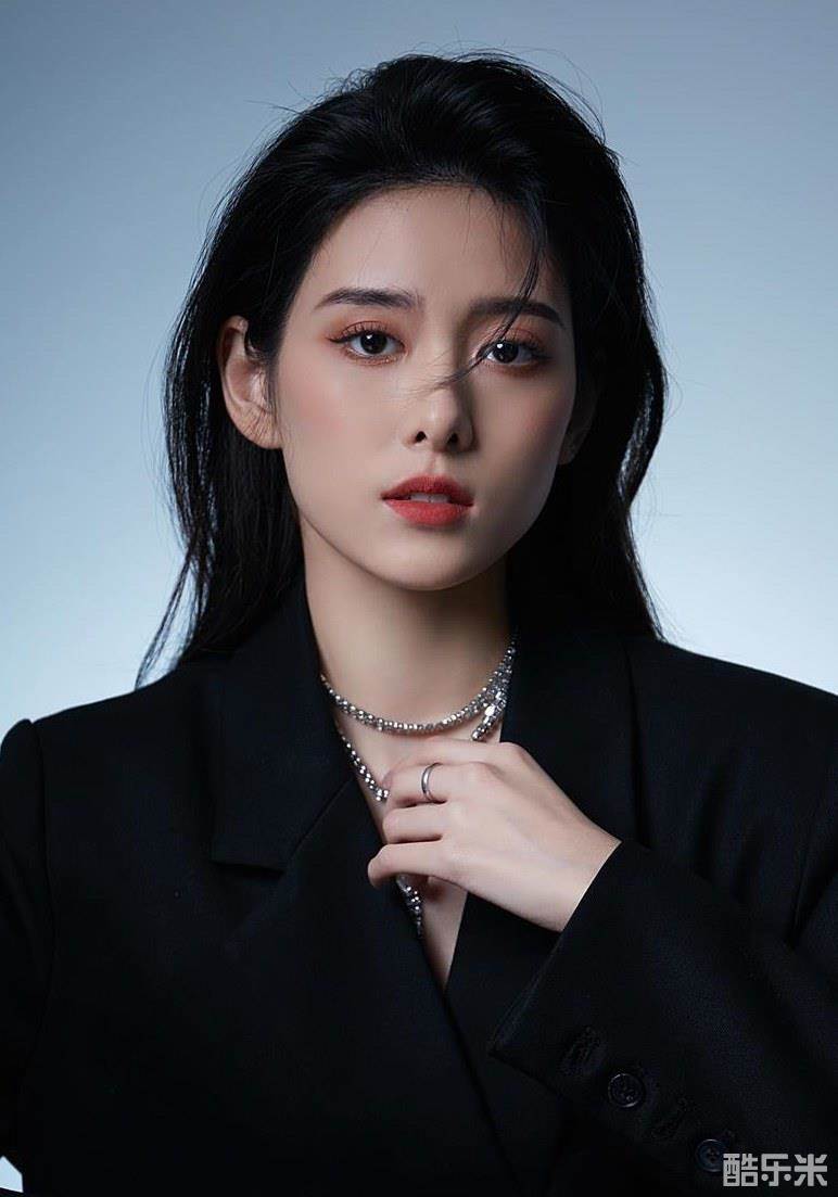 朱嘉倩