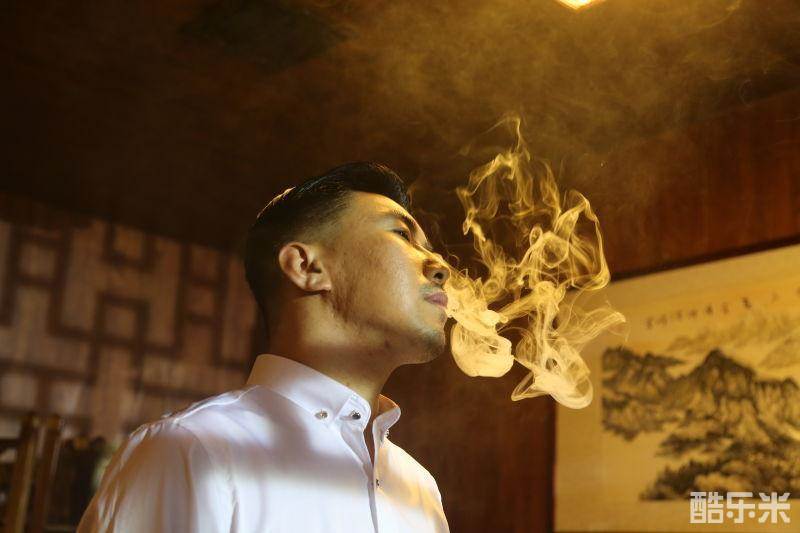 刘浩骏龙