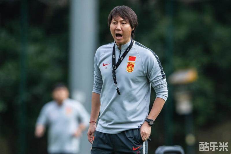 李铁