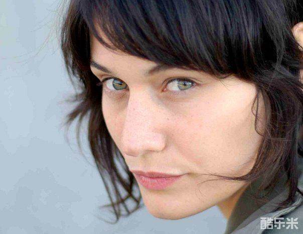 克洛蒂尔德·埃斯姆