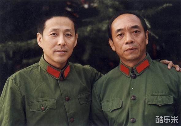 黑洞