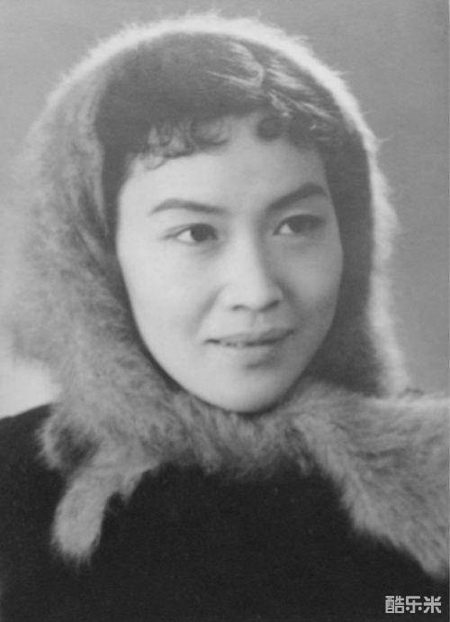 鑫艳玲