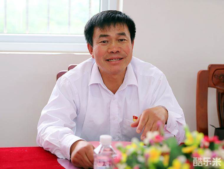 张玉滚