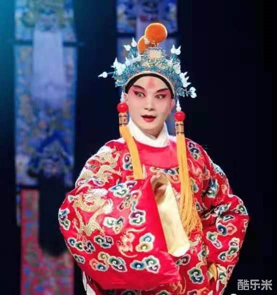 汪育殊