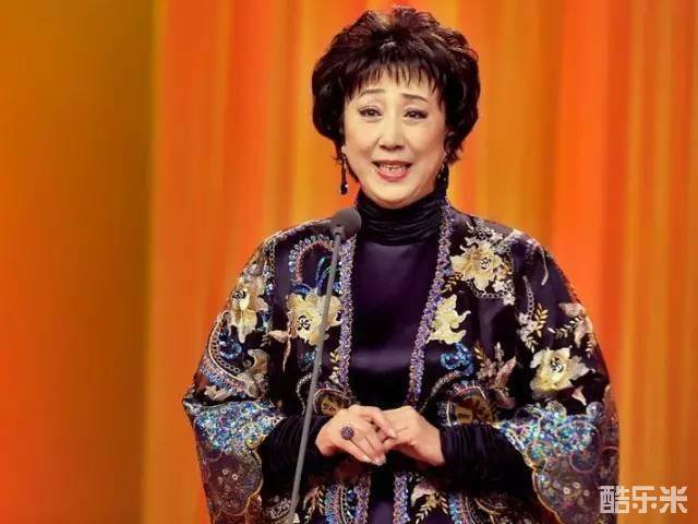马小曼