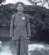 韦杰