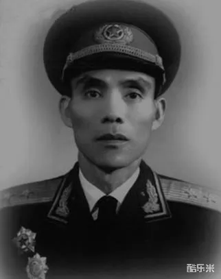 韦杰