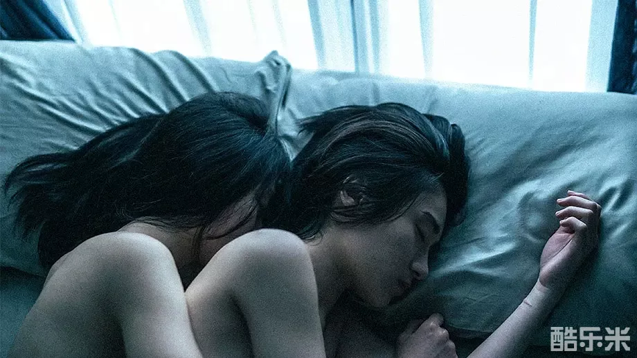 青春并不温柔