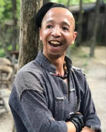 张凤君