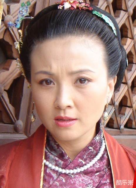 赵芙丽
