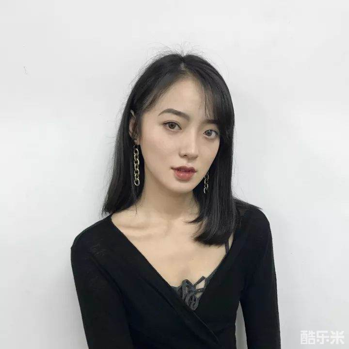 毕梦格