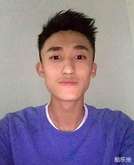 杨贺文
