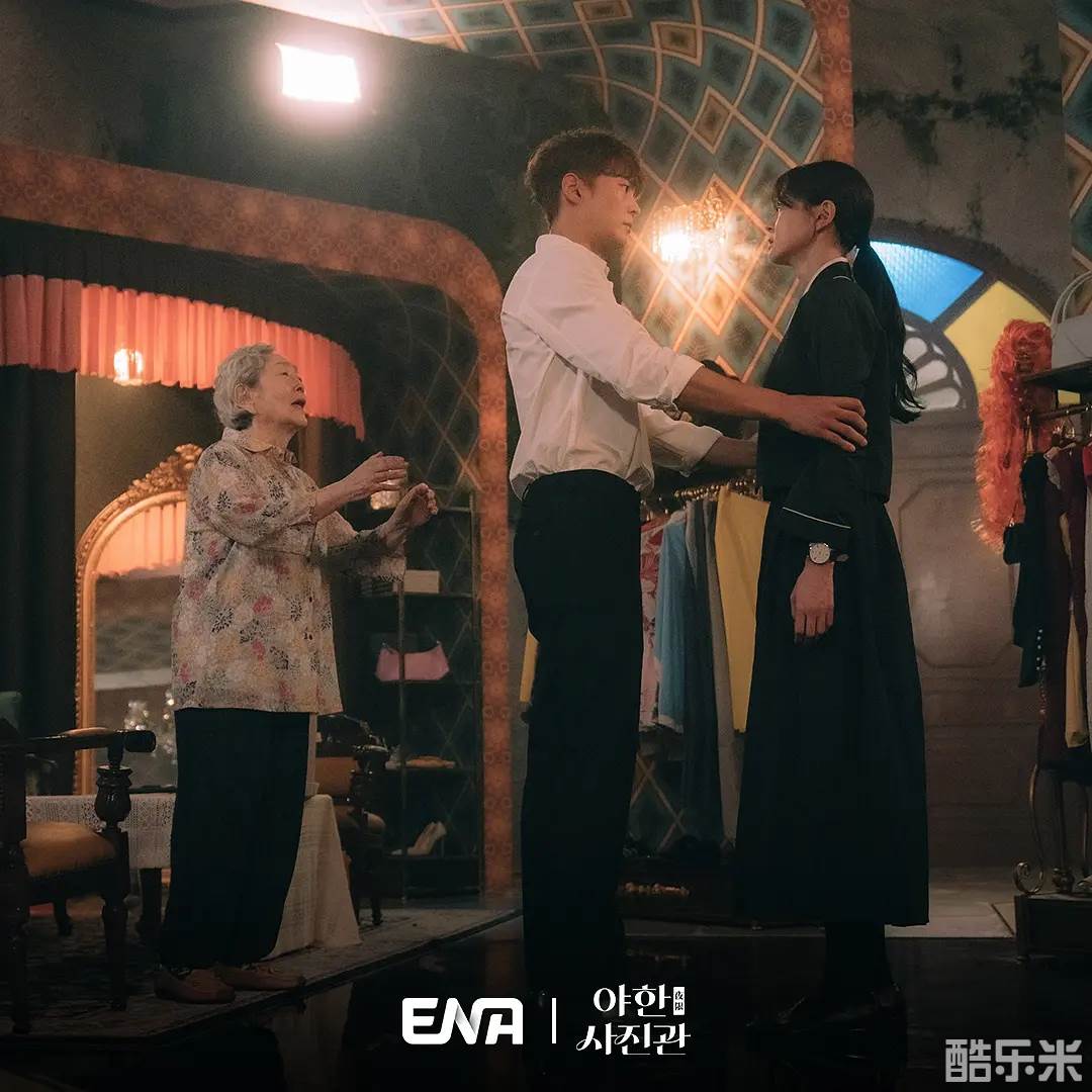 夜限照相馆