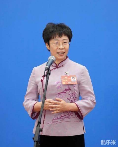 蒙曼